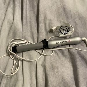 Sarah Potempa Beachwaver Curling Iron